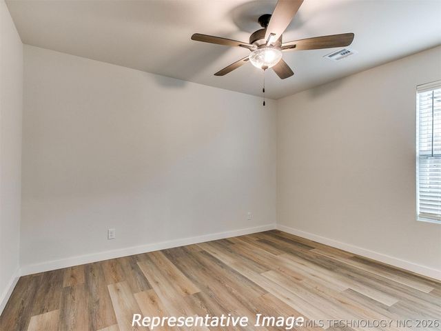 7617 E 89th Street North, Owasso, OK 74055