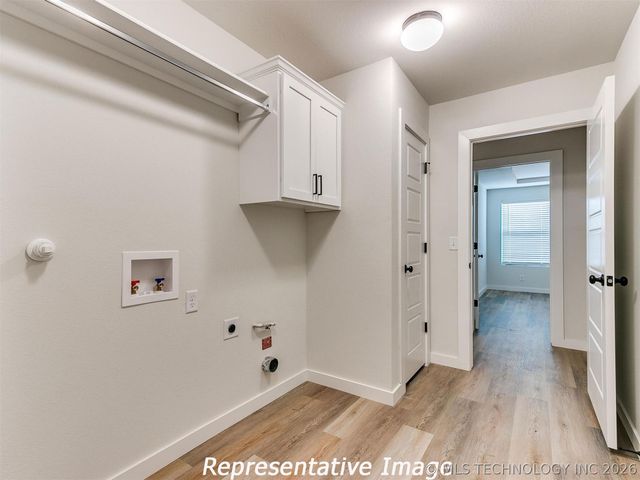 7617 E 89th Street North, Owasso, OK 74055