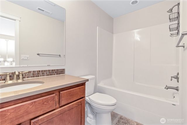 4626 Sydney Rose Court SE, Olympia, WA 98501