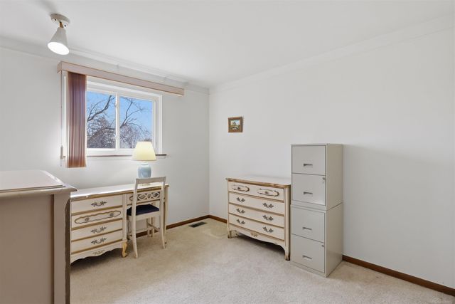 53236 Bancroft Drive, Shelby Twp, MI 48316