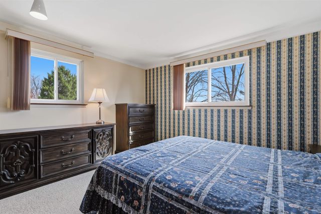 53236 Bancroft Drive, Shelby Twp, MI 48316