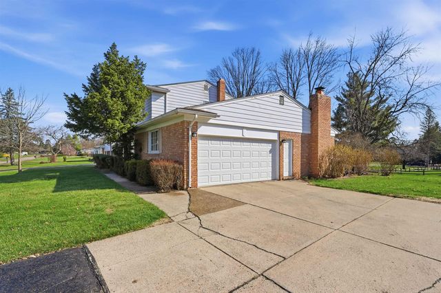 53236 Bancroft Drive, Shelby Twp, MI 48316