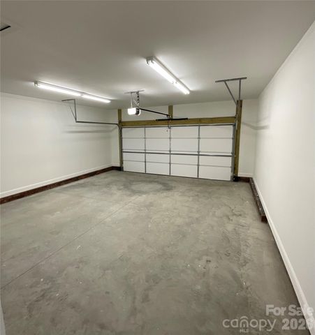 860 Lake Fork Road, Salisbury, NC 28146
