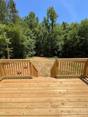 860 Lake Fork Road, Salisbury, NC 28146