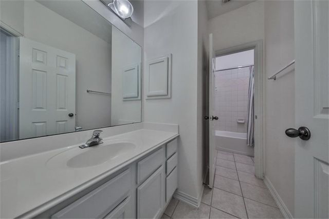13803 Sherburn Manor Drive, Cypress, TX 77429