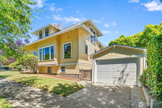 943 NW 60th Street, Seattle, WA 98107