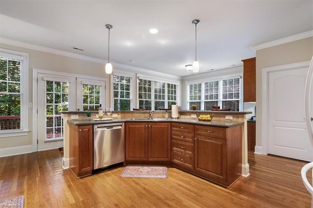 19 Middlefield Court, Greensboro, NC 27455