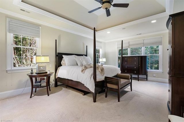 19 Middlefield Court, Greensboro, NC 27455