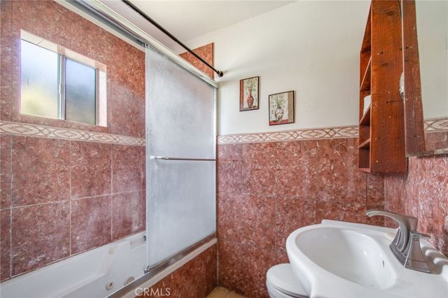 1802 W 153rd Street E, Compton, CA 90220