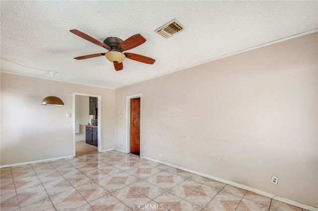 1802 W 153rd Street E, Compton, CA 90220