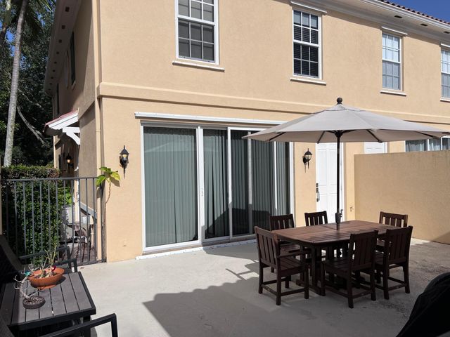 3368 Greenway Drive, Jupiter, FL 33458