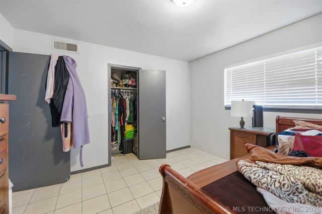 1074 N Irvington Avenue N A&B, Tulsa, OK 74115