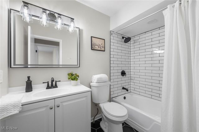 5345 Fairtree Road, Bedford Heights, OH 44146