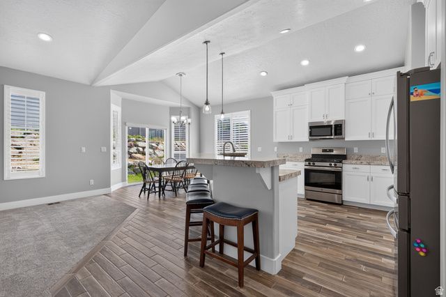 806 W VALLEY VISTA WAY, Lehi, UT 84048
