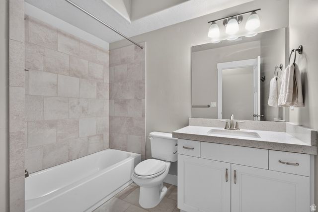 806 W VALLEY VISTA WAY, Lehi, UT 84048