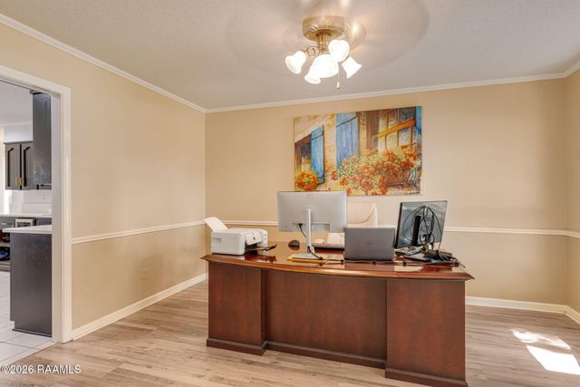 100 Presbytere Parkway, Lafayette, LA 70503