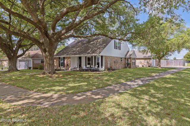 100 Presbytere Parkway, Lafayette, LA 70503