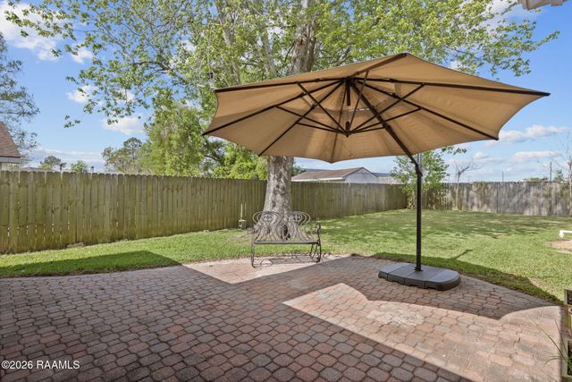 100 Presbytere Parkway, Lafayette, LA 70503