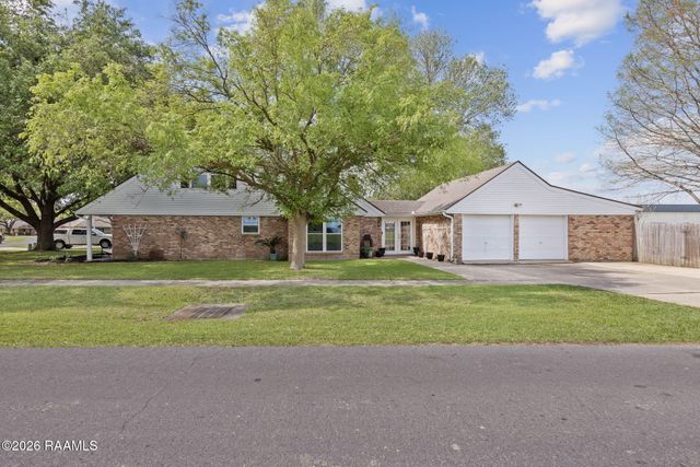 100 Presbytere Parkway, Lafayette, LA 70503