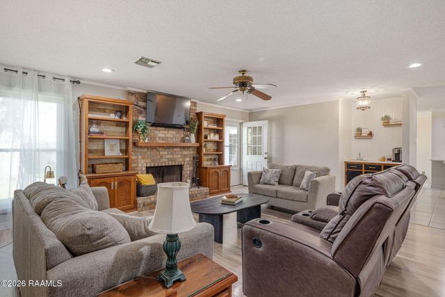 100 Presbytere Parkway, Lafayette, LA 70503