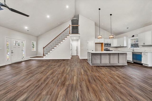 3335 Hidden Oak RD, Roanoke, VA 24018