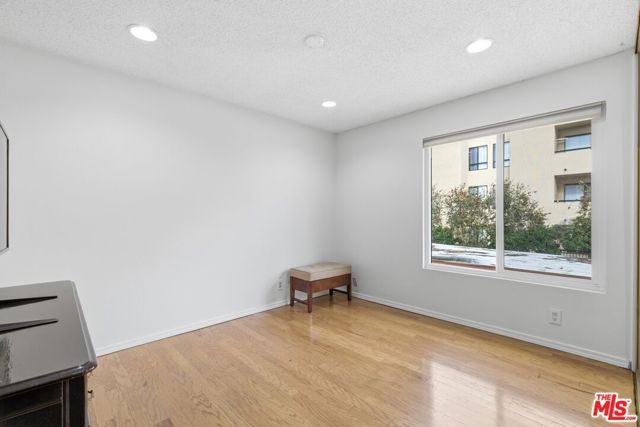 15155 Sherman Way 47, Van Nuys (los Angeles), CA 91405