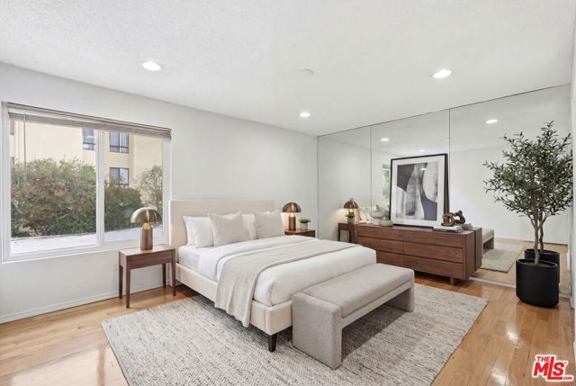 15155 Sherman Way 47, Van Nuys (los Angeles), CA 91405