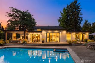 8425 NE 22nd Place, Clyde Hill, WA 98004