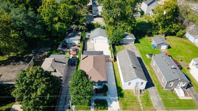 917 Mason Avenue, Aurora, IL 60506