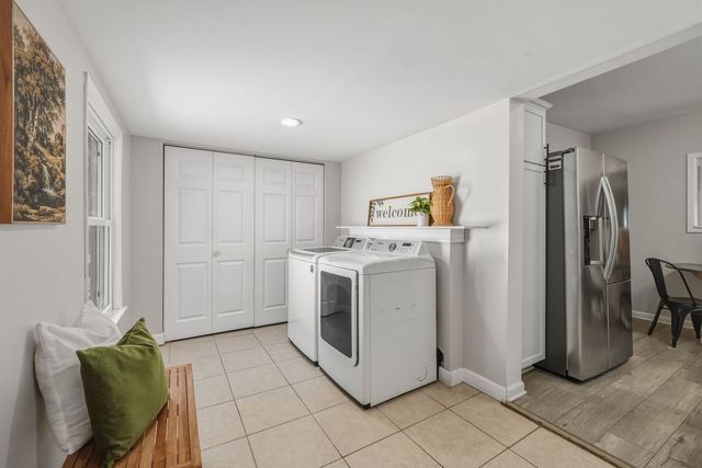 917 Mason Avenue, Aurora, IL 60506