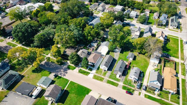 917 Mason Avenue, Aurora, IL 60506