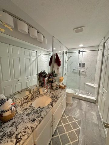 25 Barton Court, Monticello, KY 42633