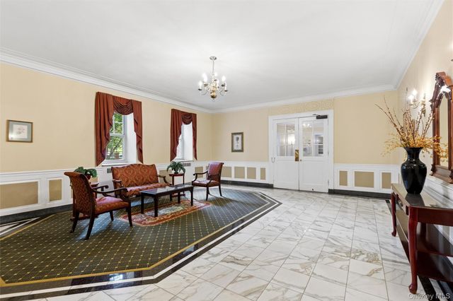 7636 113th Street 6M, Forest Hills, NY 11375