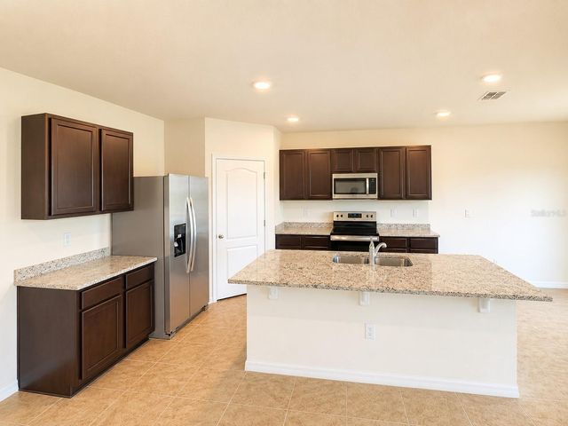 2347 AQUILINE NEST STREET, Eagle Lake, FL 33839