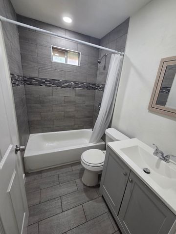 3328 Lynnfield Drive, Fort Worth, TX 76103