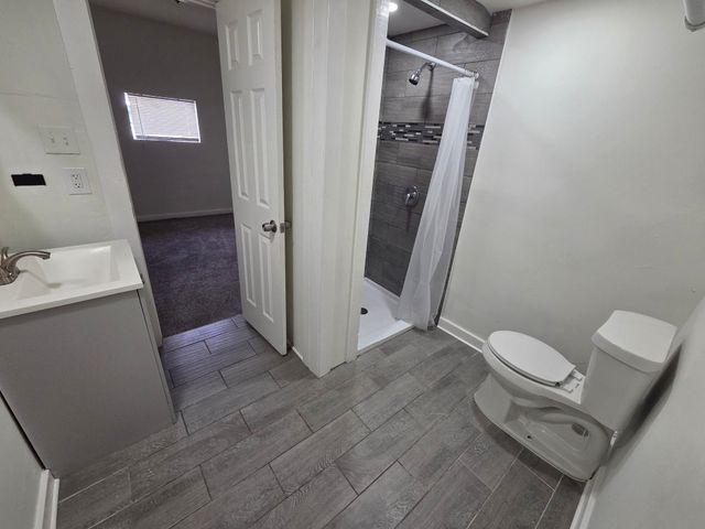 3328 Lynnfield Drive, Fort Worth, TX 76103