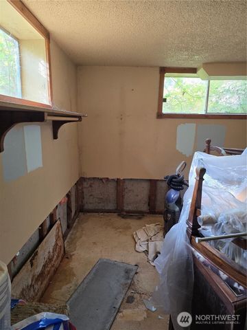 35919 8th Avenue S, Roy, WA 98580