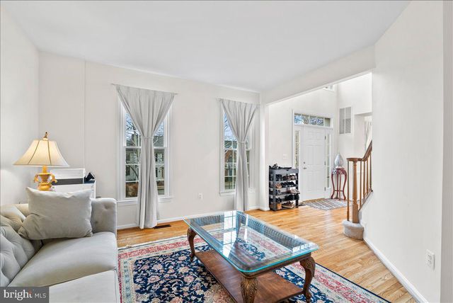 6475 PATUXENT VISTA DR, Alexandria, VA 22312