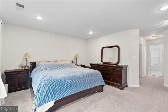 6475 PATUXENT VISTA DR, Alexandria, VA 22312