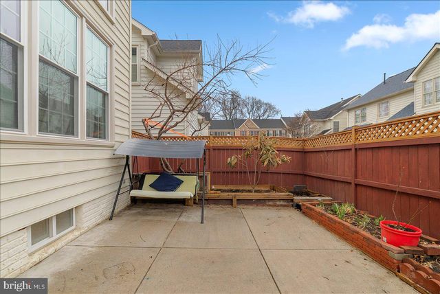 6475 PATUXENT VISTA DR, Alexandria, VA 22312