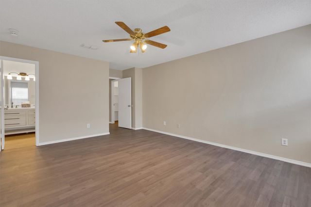 10212 Brea Canyon Road, Fort Worth, TX 76108