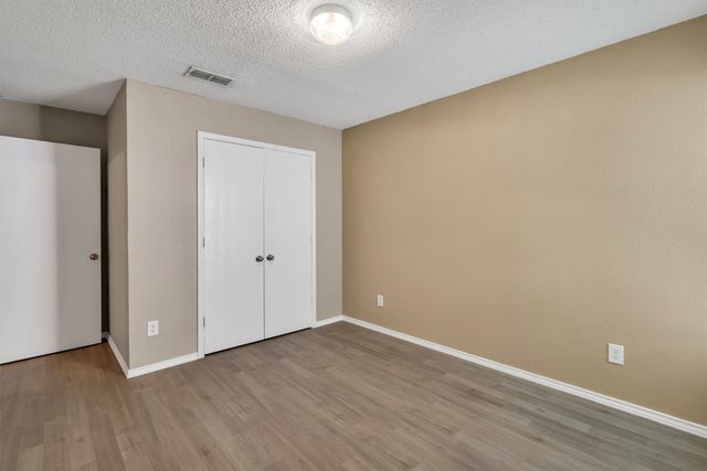 10212 Brea Canyon Road, Fort Worth, TX 76108