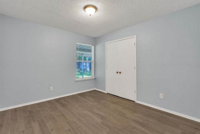 10212 Brea Canyon Road, Fort Worth, TX 76108