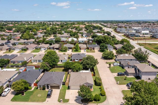10212 Brea Canyon Road, Fort Worth, TX 76108