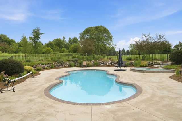6319 Canterwood Drive, Richland Twp, MI 49083