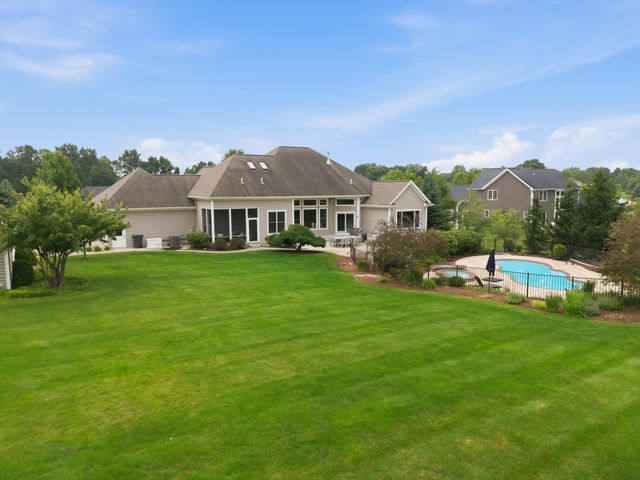 6319 Canterwood Drive, Richland Twp, MI 49083