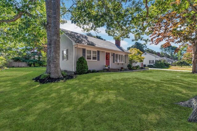 40 Captain Stanley Rd, Yarmouth, MA 02601