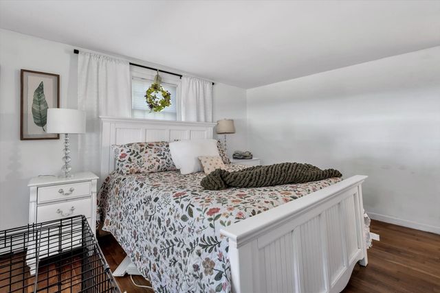 40 Captain Stanley Rd, Yarmouth, MA 02601