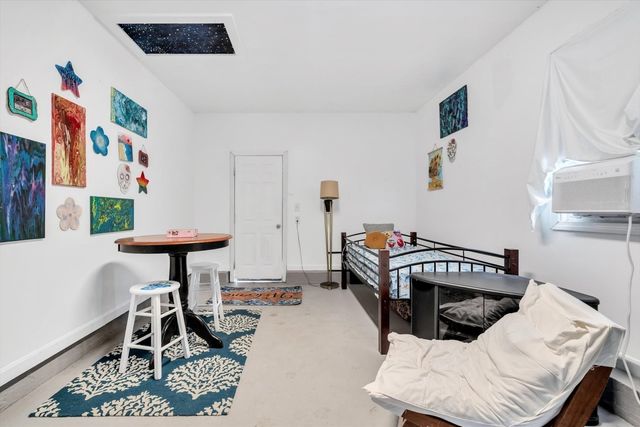 40 Captain Stanley Rd, Yarmouth, MA 02601