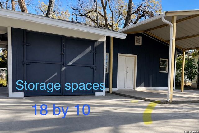 565 DIVISION, San Antonio, TX 78214